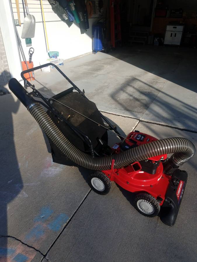 Troy Bilt Model 24b-060F063 Yar Vac