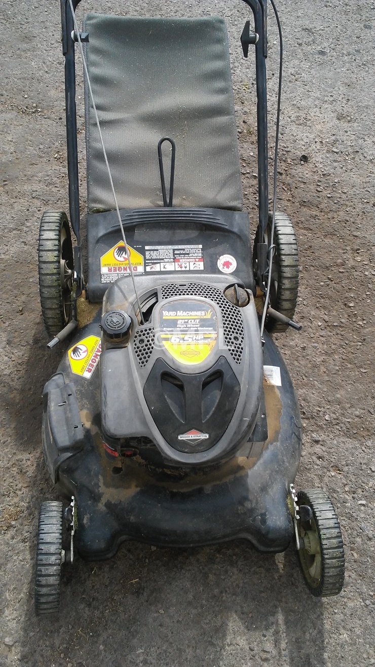 Yard Machines Lawn Mower Model 11A-549R729