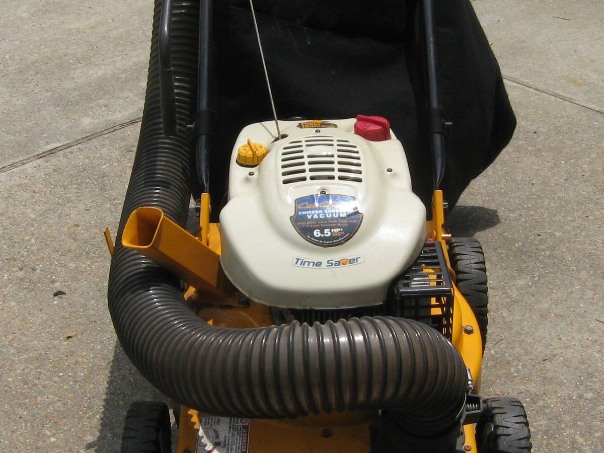 Cub Cadet Model 24A-061K710 Vac