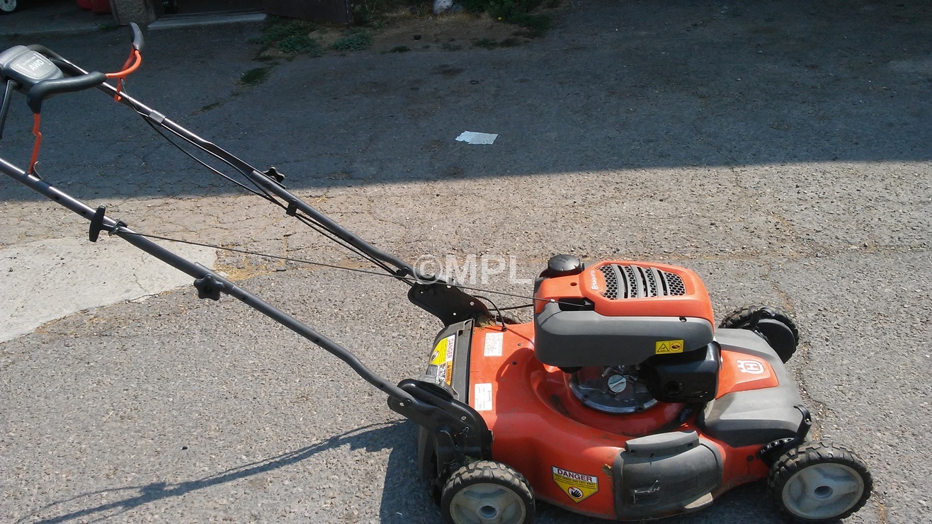 Husqvarna HU800AWDH (96145001100) Lawn Mower