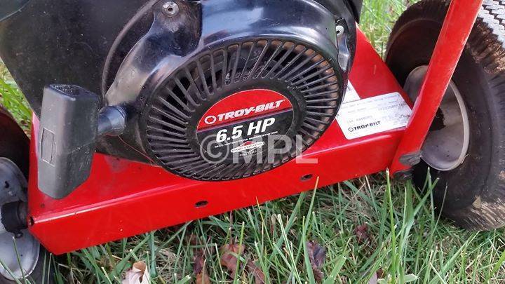 Troy Bilt CS496 Chipper Shredder