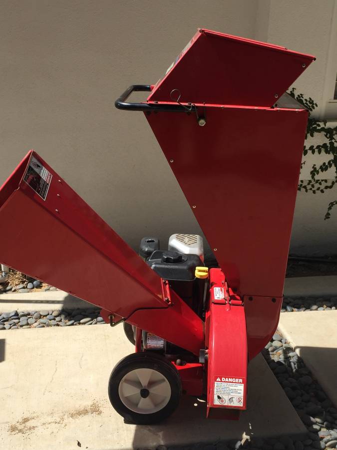 Troy Bilt Model 24A-424B063 Chipper