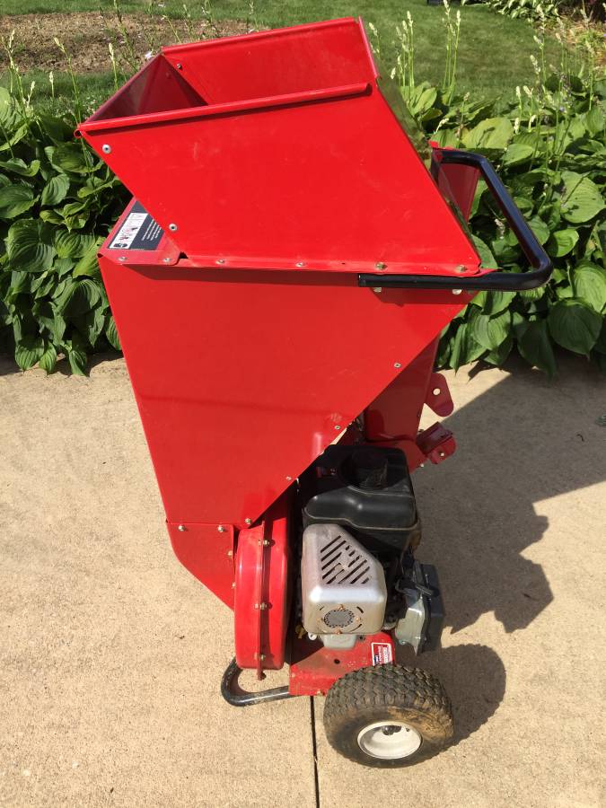 Troy Bilt Model 24B-424M711 Chipper Schredder