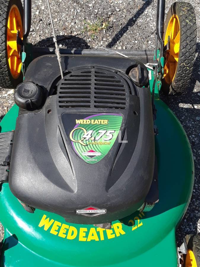 WeedEater Q4.75 Horsepower Lawn Mower Carburetor