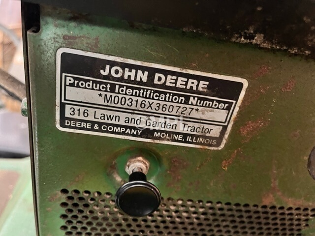 Carburetor For John Deere M00316X360727 316 Lawn And Garden Tractor